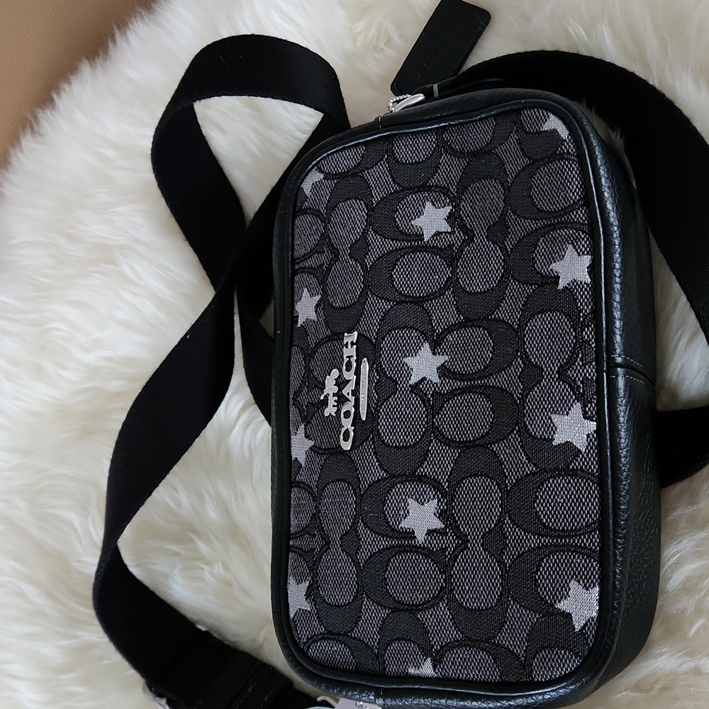 Gorgeous NWT Coach Star Emblem Jacquard Signature Mini Jamie Crossbody 🖤⭐️🎁 - Picture 14 of 16